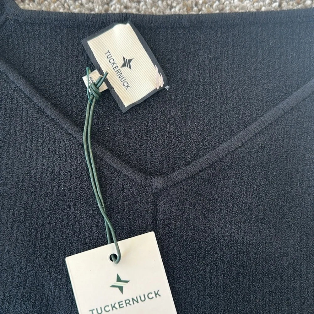 NWT TUCKERNUCK Black Knit Nicola Long Sleeve Off The Shoulder V Neck Top, Large - Picture 10 of 11